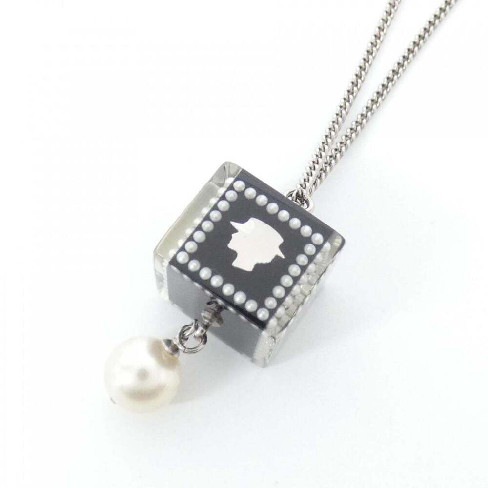 CHANEL Black Necklace - Picture 3 of 10